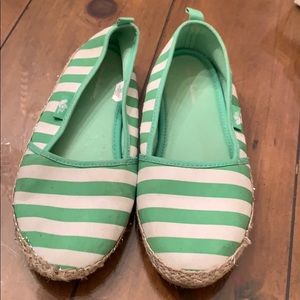 Girls canvas Hannna Anderson shoes. Perfect!